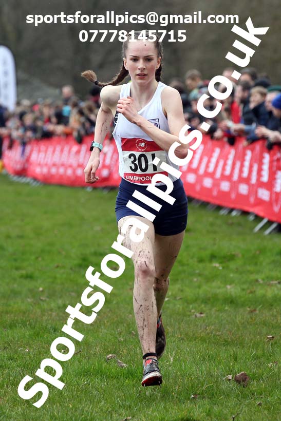 Intermediate girls, 2020 New Balance English Schools Champs., Sefton Park, Liverpool. Photo: David T. Hewitson/Sports for All Pics